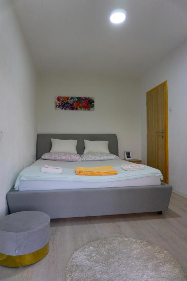 Apartments Ukropina Требинье Экстерьер фото
